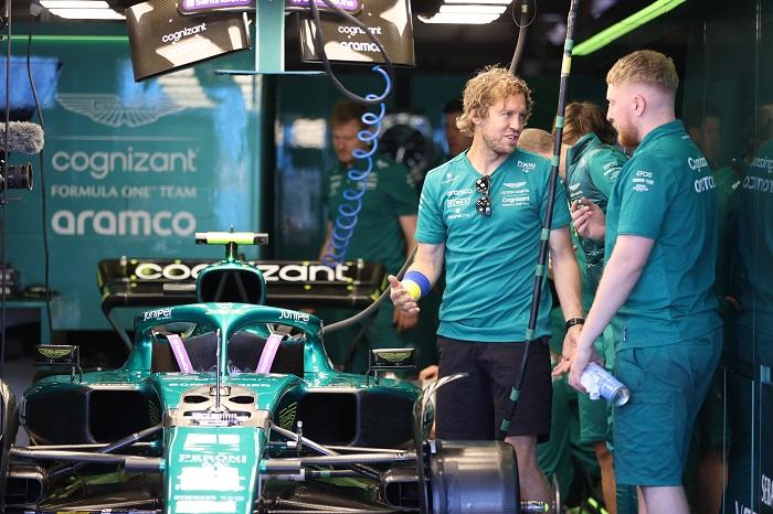 四屆總冠軍維迪爾在澳洲站復出，先是自己惹麻煩，而戰車又出現故障。(路透社)