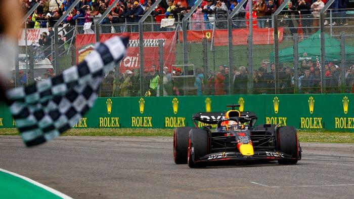 紅牛車隊的韋斯特本在伊莫拉站再贏冠軍。(路透社)