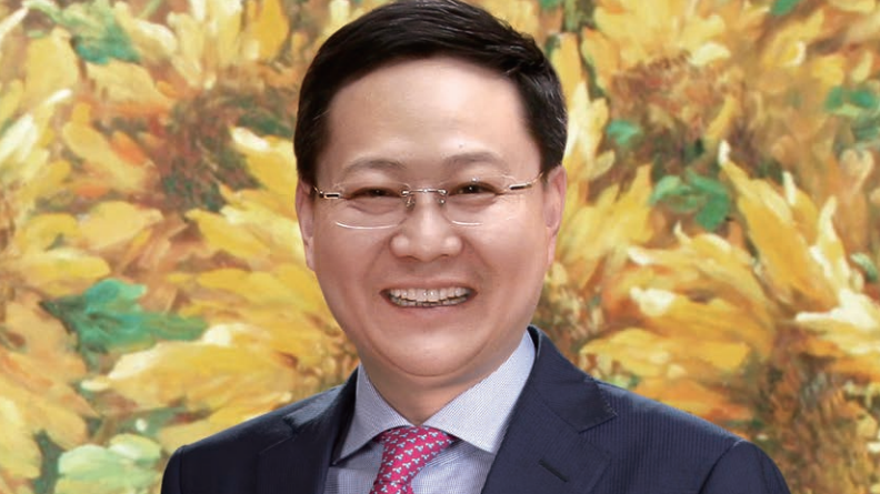 股份異動｜招行A股急跌 傳行長被查