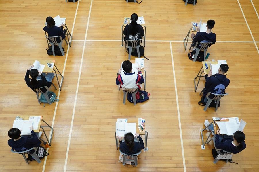 青年會調查發現逾六成文憑試考生受情緒困擾。(資料圖片)