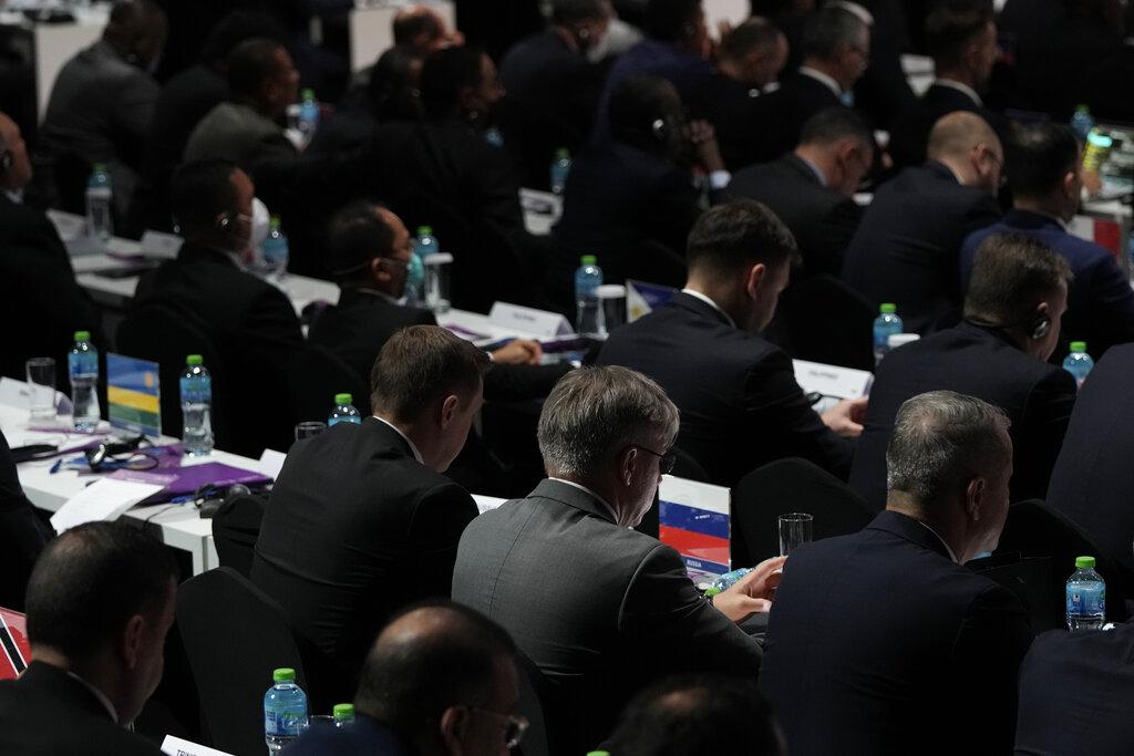 俄羅斯代表仍有出席上星期的國際足協周年大會。(美聯社)