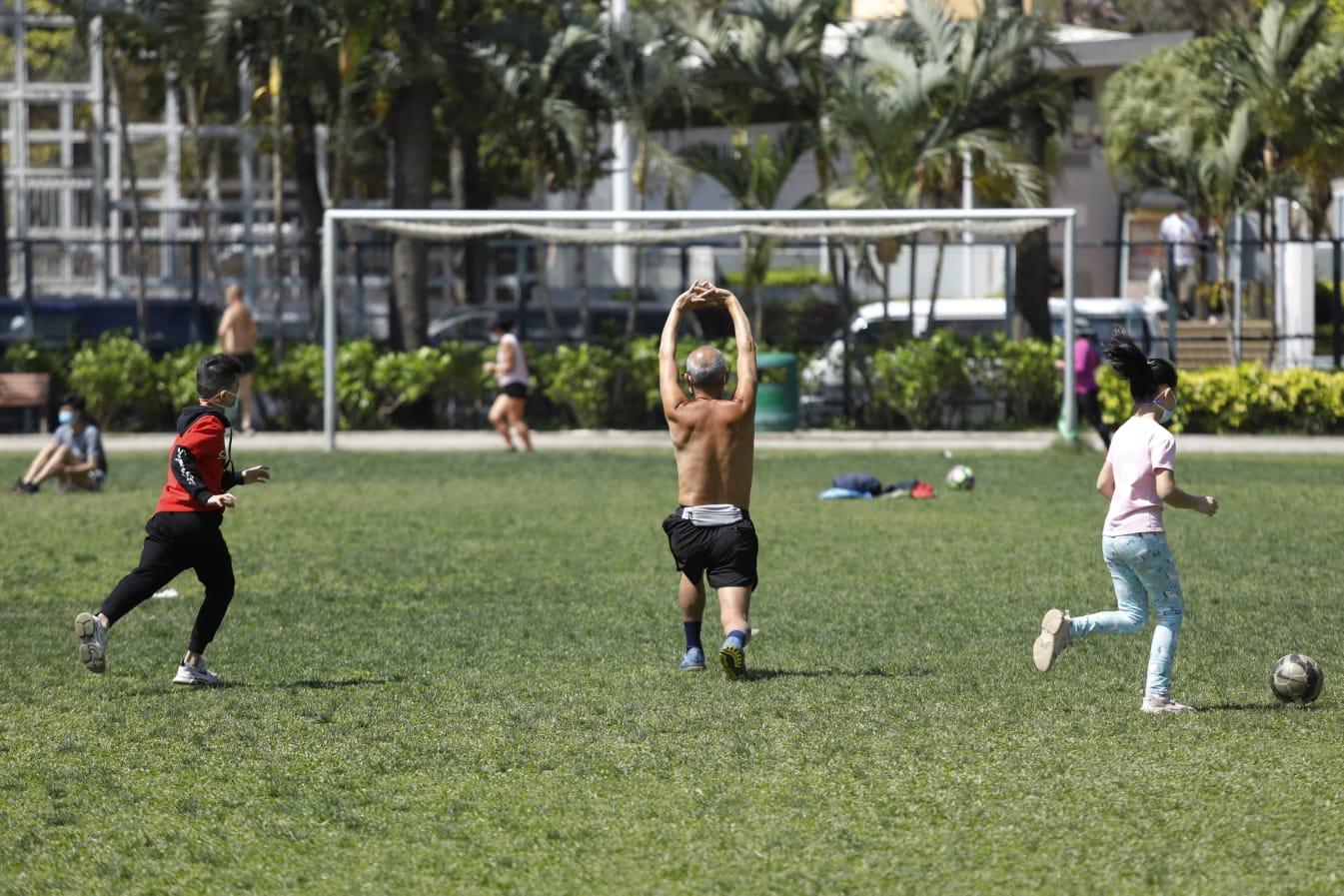 天氣｜本港今日天晴非常乾燥　紅色火災危險警告生效