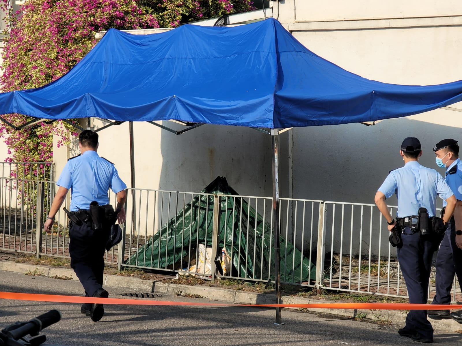元朗男子拖女屍遊街，據指屍體頭部有傷痕以保鮮紙包裹。