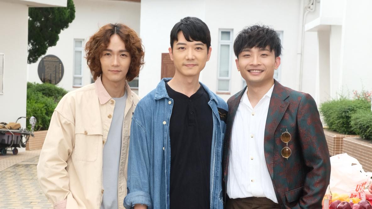 何啟華密密拍 連踩40個鐘自覺好high 