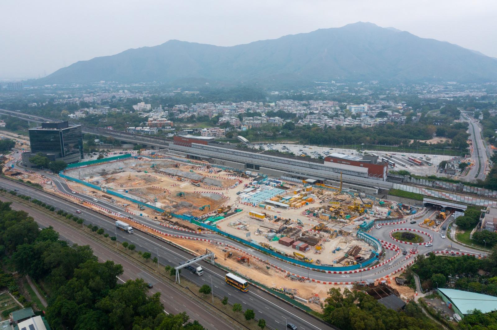 柏瓏II 首批開賣168係，兩日暫收票1,500要，入票者中不乏柏瓏 I 向隅客，發展商稱料今日稍後加推單位發售，項目樓花期約30個月。（陳奕釗攝）