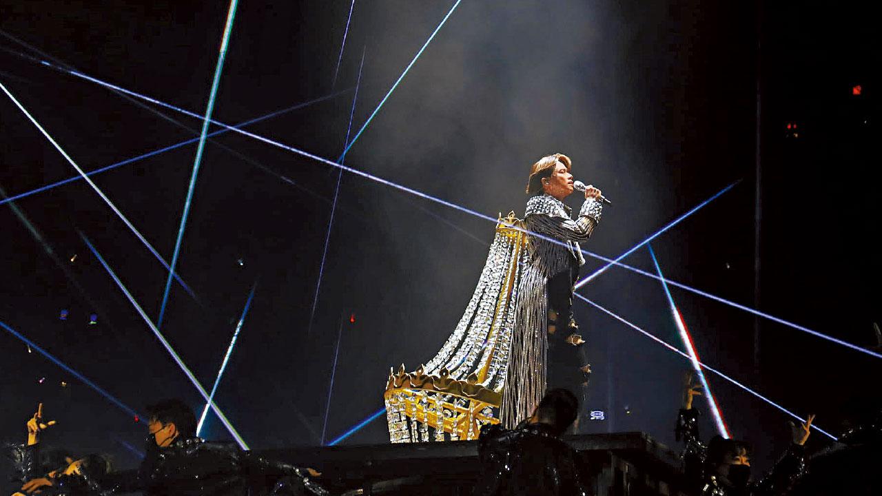 張敬軒尾場 「唔要命」唱到盡 紀念入行20周年