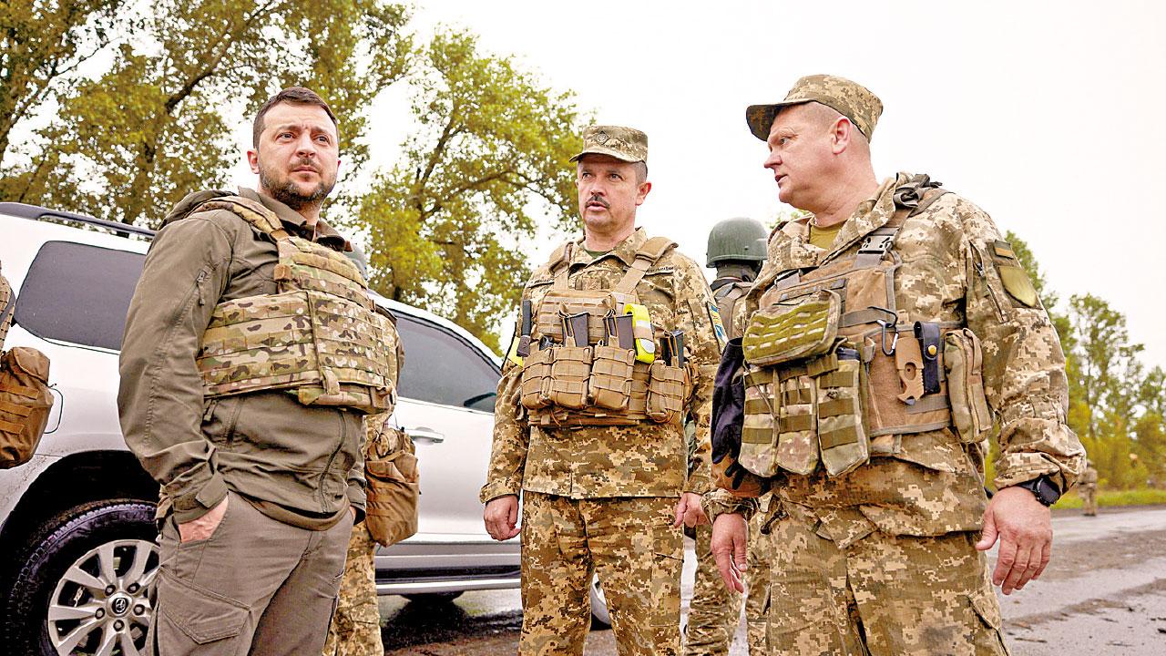 視察東北部哈爾科夫 澤連斯基冒險赴前線