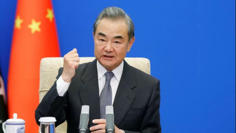 王毅：向烏克蘭輸送武器不會換來和平。(資料圖片)