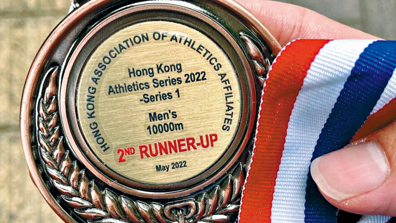 魏賡34分34秒跑畢萬米奪銅一度被DNF 田總章程限時34分惹議