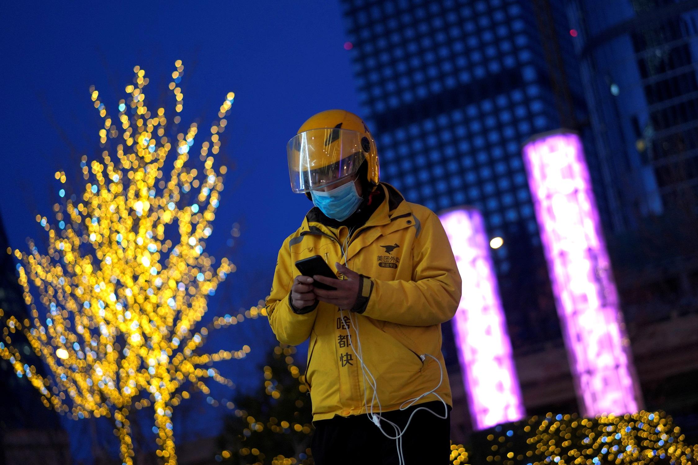 股東手影｜紅杉頻沽美團 再套現逾122億