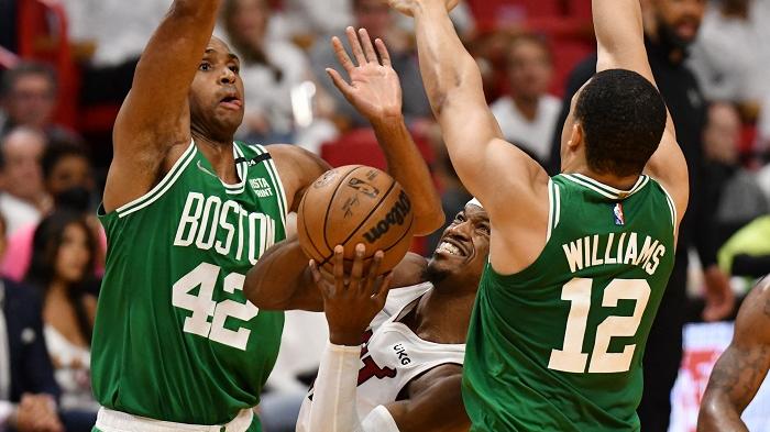 塞爾特人在第2場力壓熱火追平場數。(路透社)