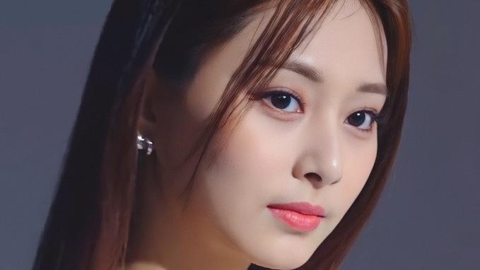 超靚子瑜賀日本雜誌45周年