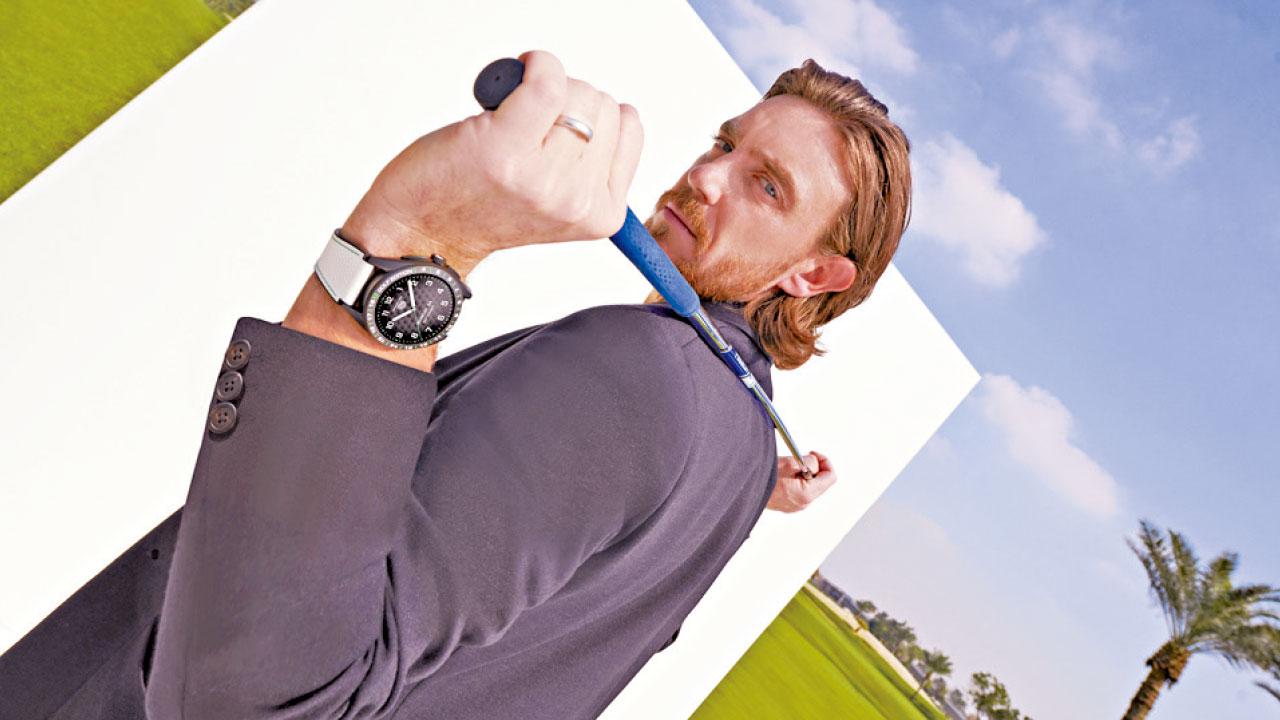 費列活特加持 TAG Heuer Connected Calibre E4 哥爾夫球特別版