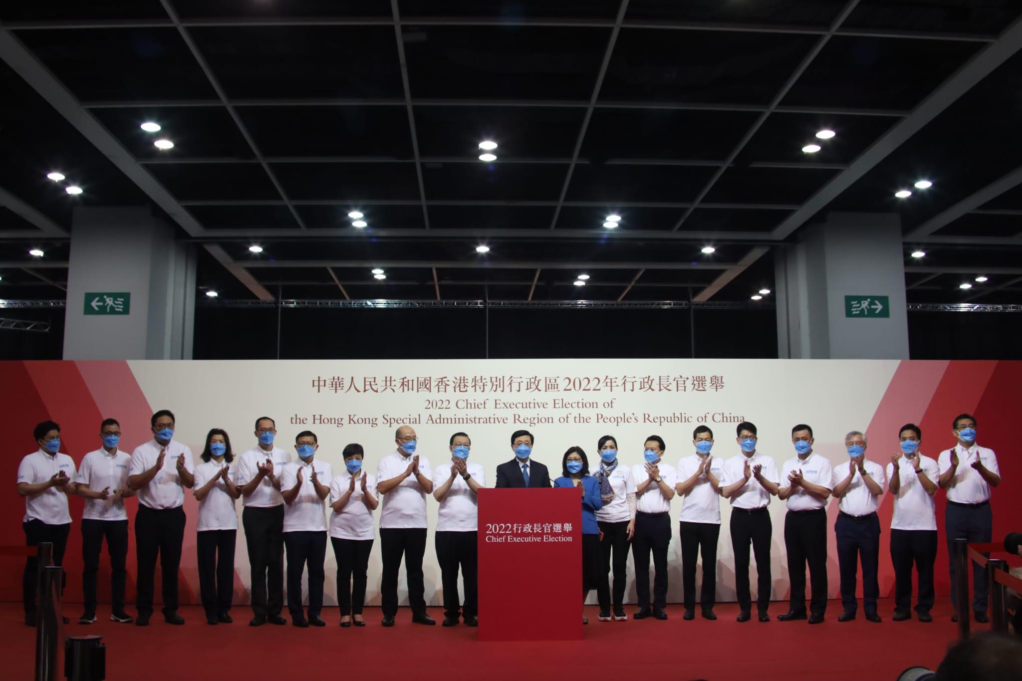 李家超當選｜各商戶發祝賀 冀積極爭取通關