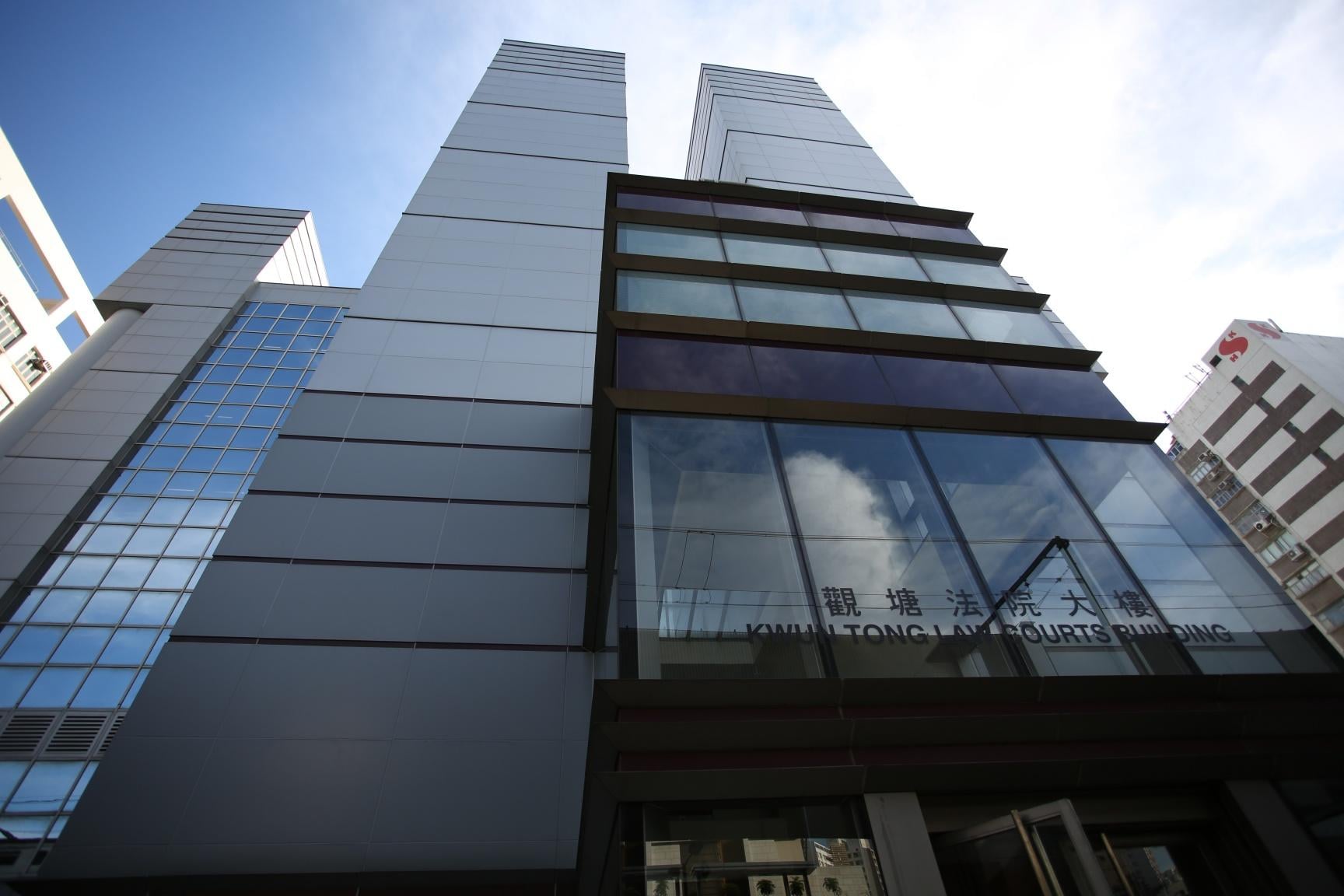 恒生大學宿舍強姦案 兩學生一保險經紀今提堂