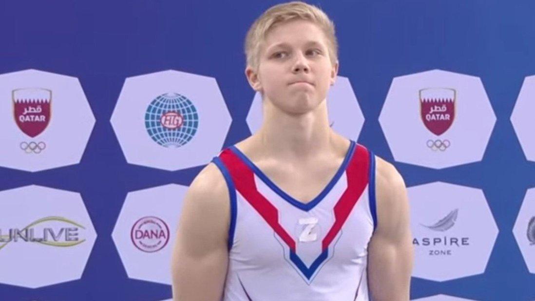 國際體育聯會禁止Ivan Kuliak參賽一年。(影片截圖)