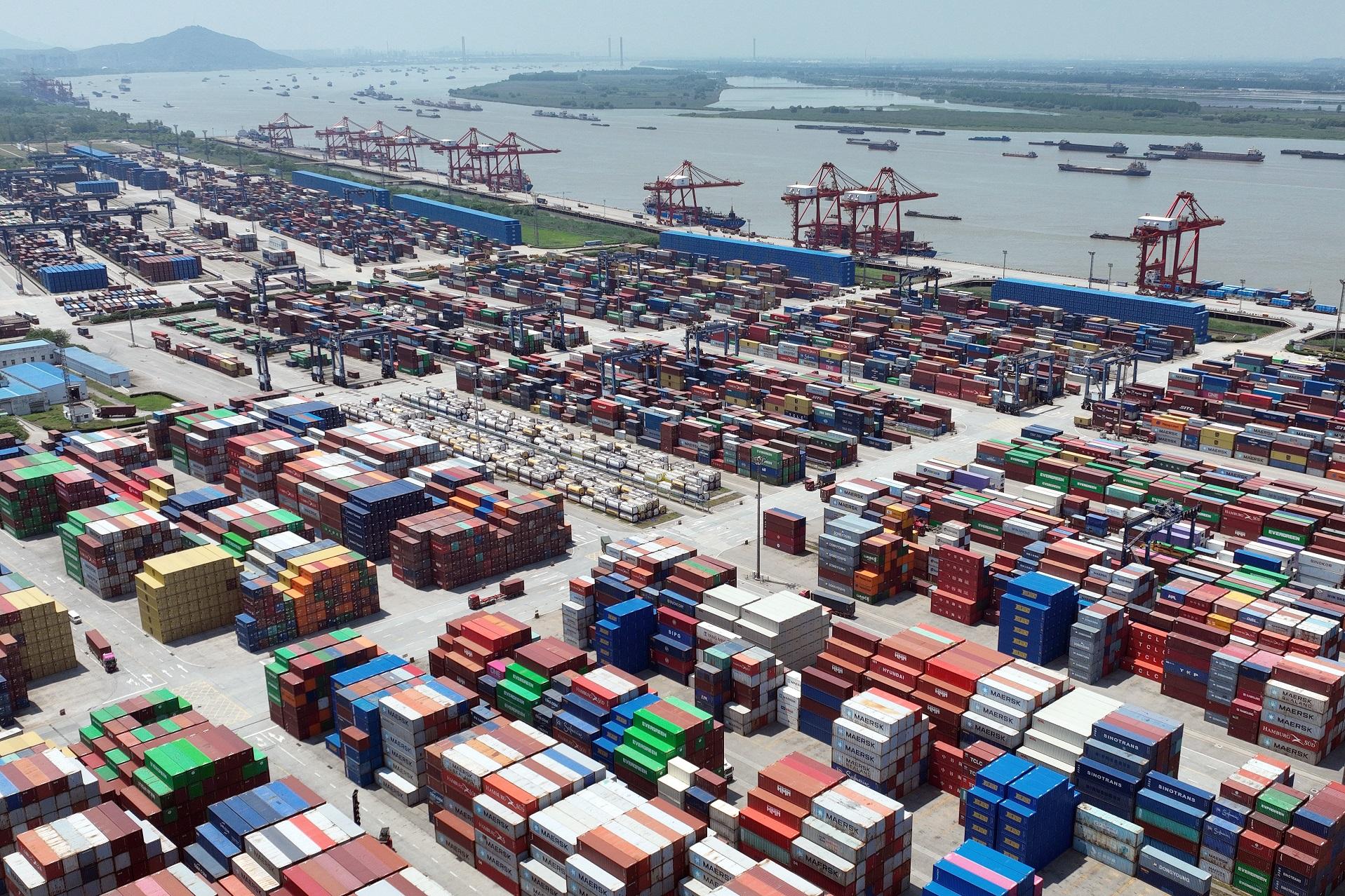 經濟數據｜內地4月出口增長顯著放緩