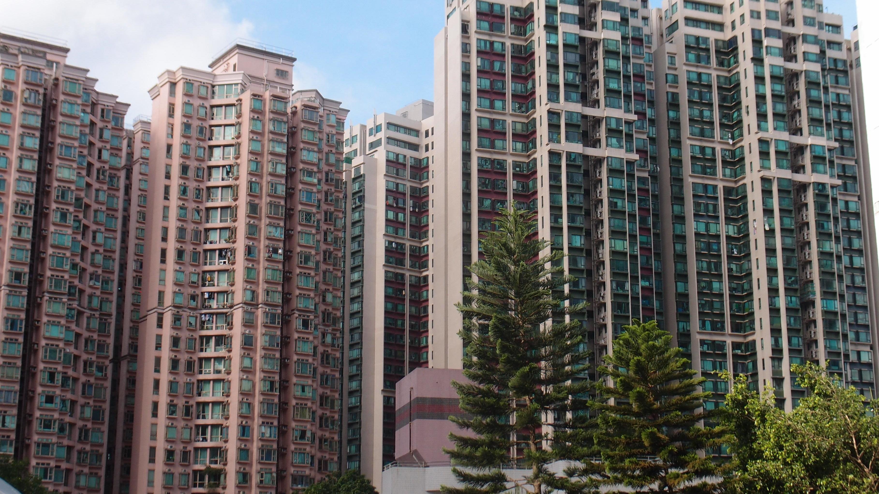 粉嶺碧湖花園3座中層B室三房單位，新近以592萬元沽出，原業主持貨長達23年，現沽出帳面獲利約411萬元。