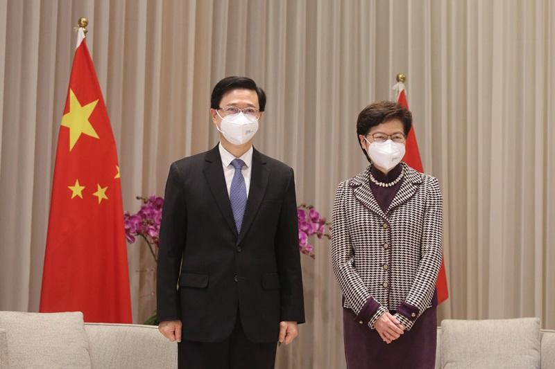 政府發言人表示，特首林鄭月娥及候任特首李家超檢測結果均為陰性。(資料圖片)