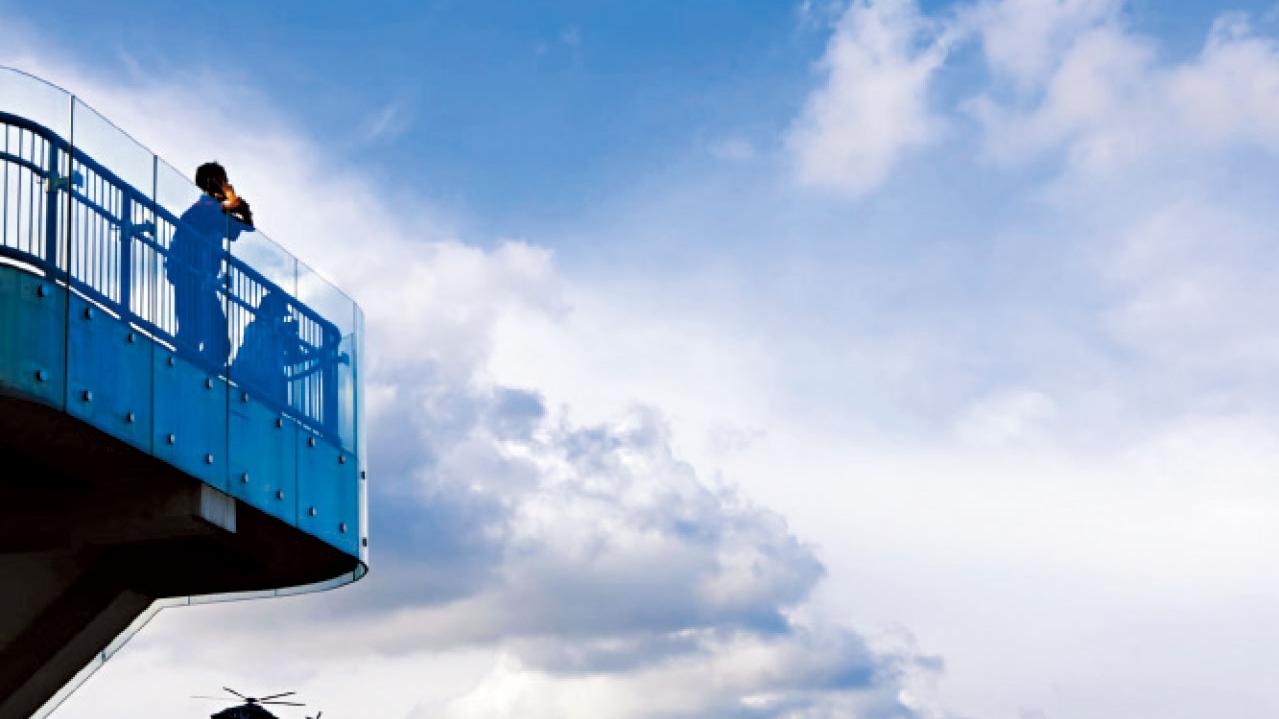 南海形成熱帶氣旋 七一有雨兼雷暴