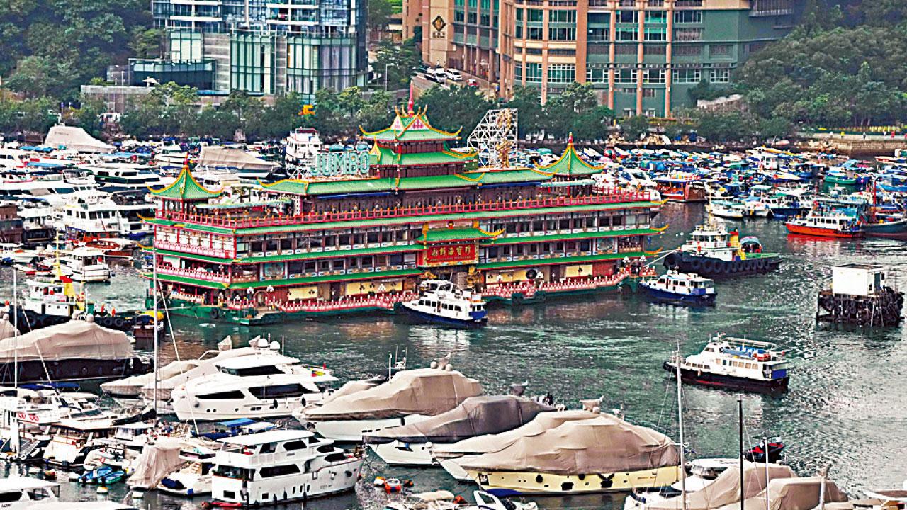 面對海鮮舫的曲折離奇