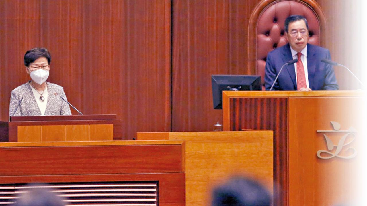 驚濤駭浪」下 無悔受任命 無想過辭職  林鄭月娥：交出無愧成績表