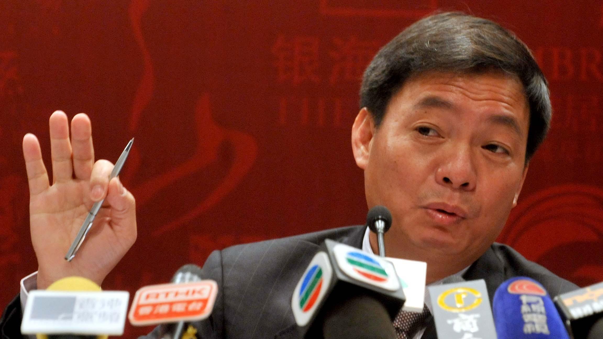 消息指，由雅居樂主席及總裁陳卓林（圖）與相關人士持有的何文田山1號中層A室單位，以4,350萬元沽出，持貨19年帳賺逾兩倍。（資料圖片）