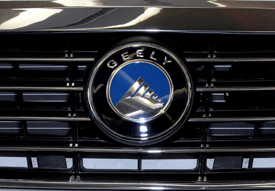 企業數據｜吉利上月銷量跌7% 完成全年目標三成