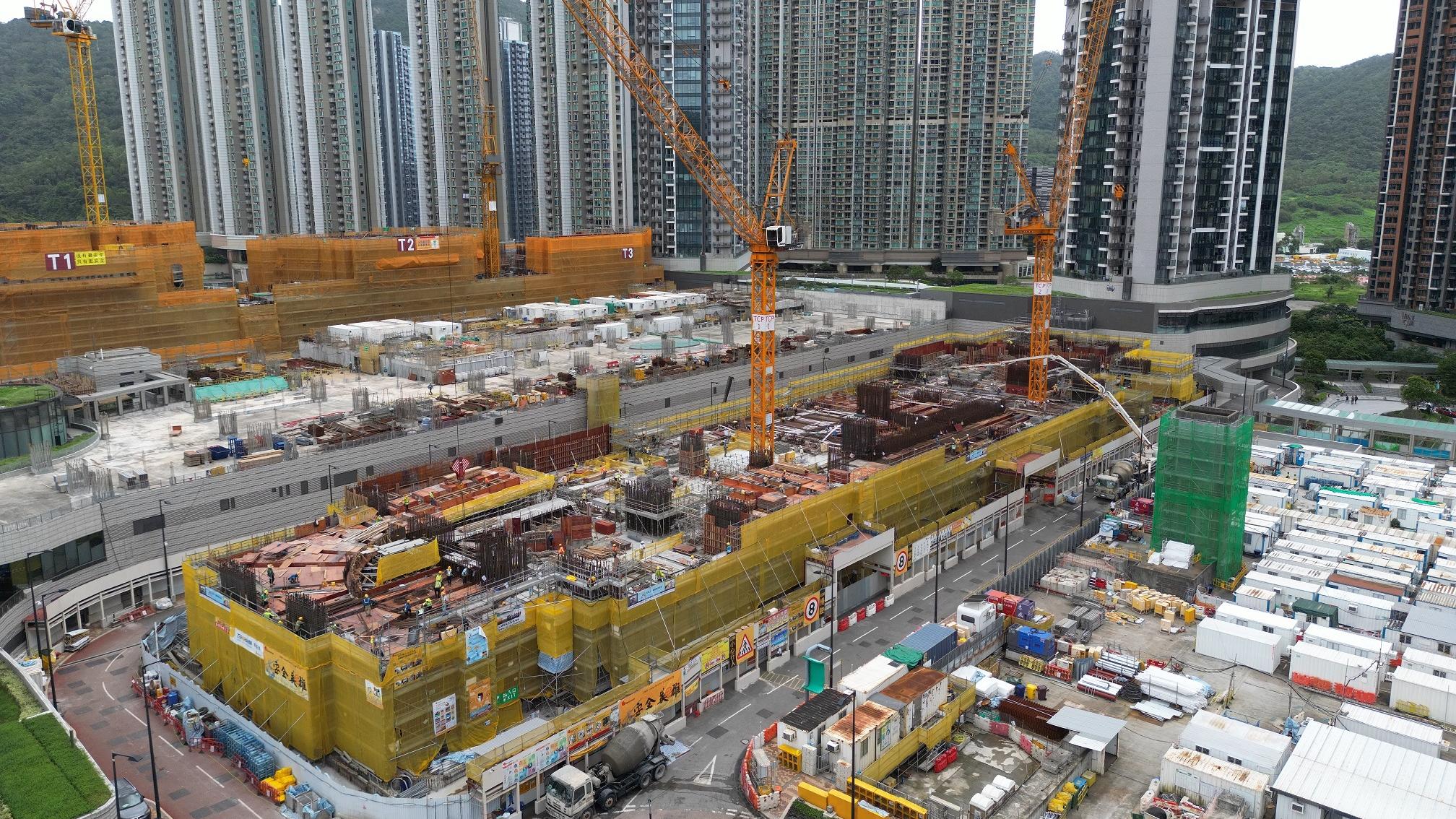 新盤混戰 交投不俗