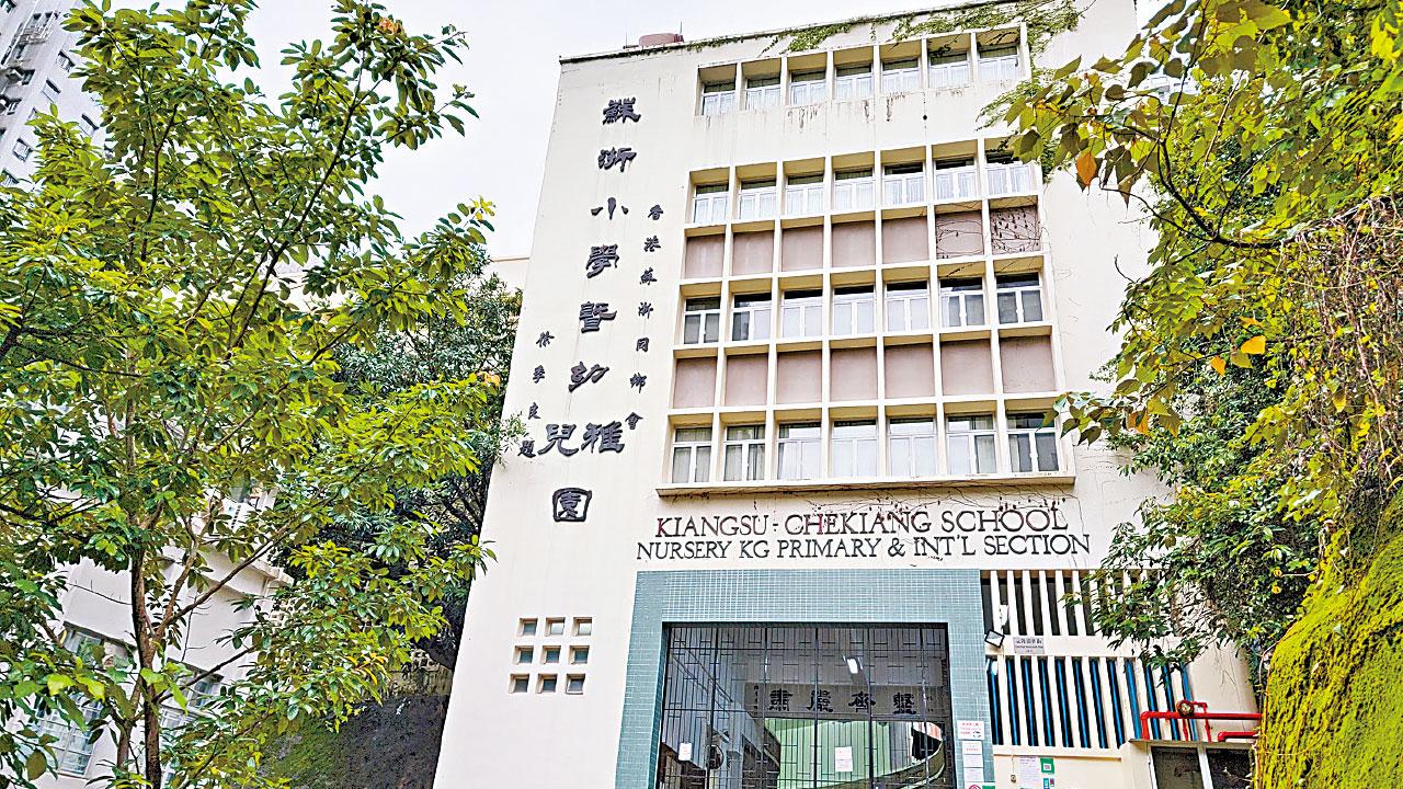 再有學校同班爆疫 快測陽性先覆檢後公布