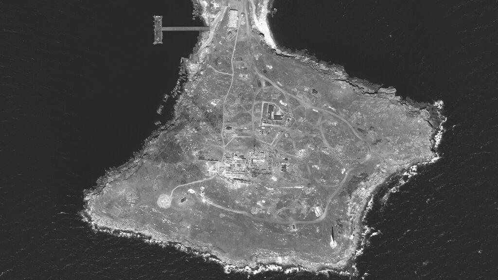 俄羅斯稱已撤出蛇島。(美聯社)