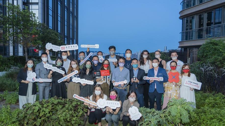 11間獲新世界旗下Impact Kommons計劃支持的香港及國際初創企業，榮獲星展銀行頒發DBS Social Impact Prize。