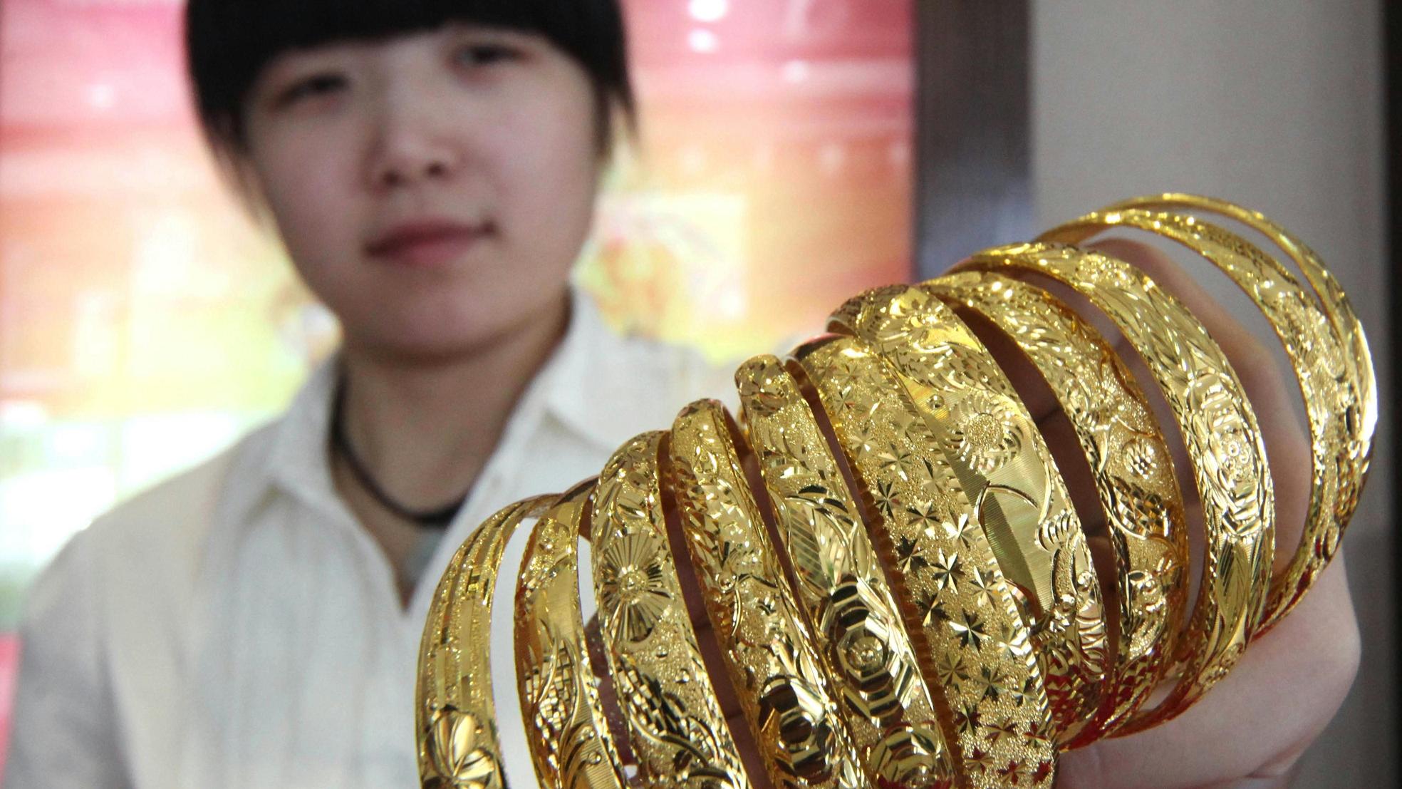 美國大幅加息 貴金屬會否創新低？ 