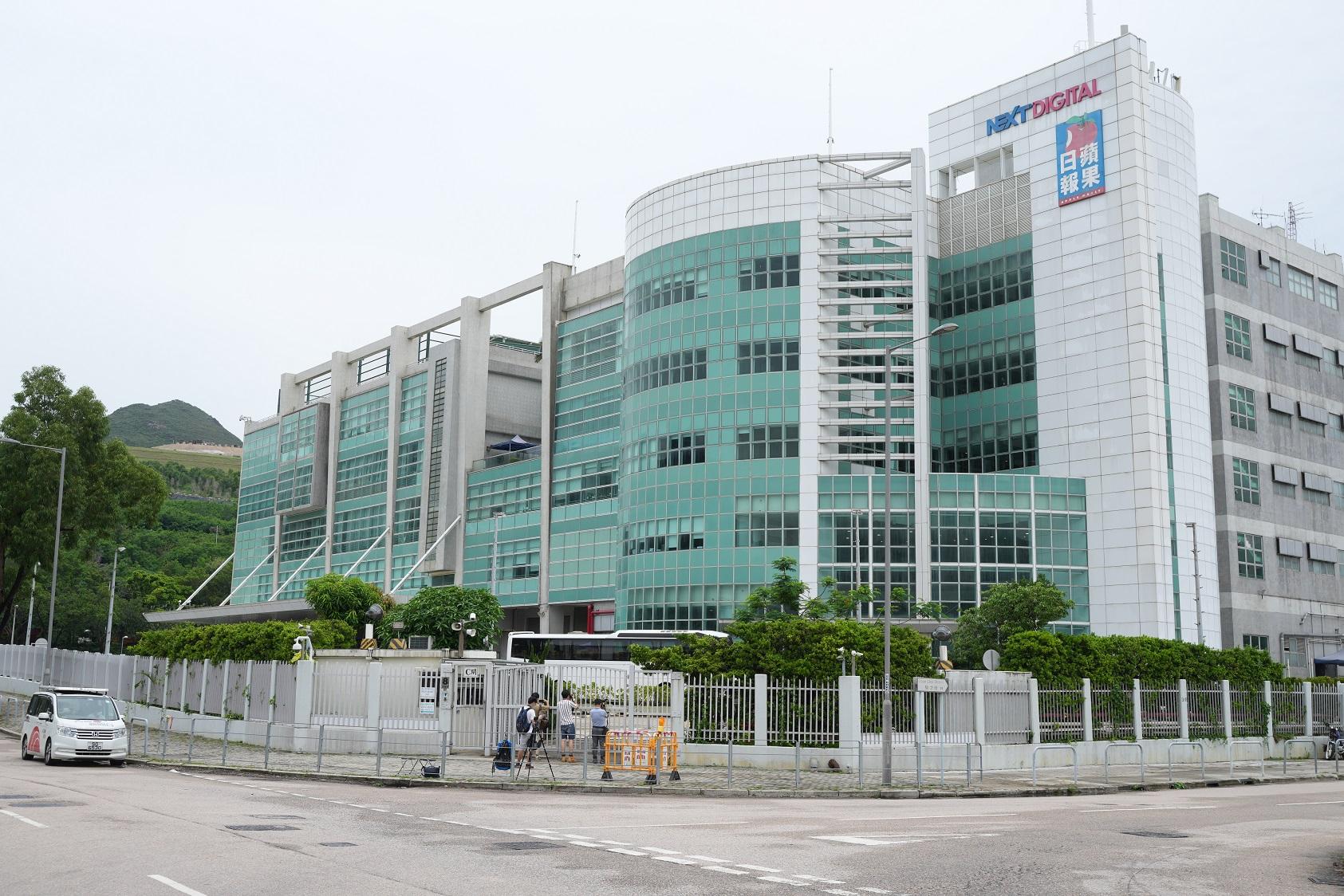 企業動態｜台蘋易手  據報買家為香港商人黃浩及台灣「17LIVE」創辦人潘杰賢