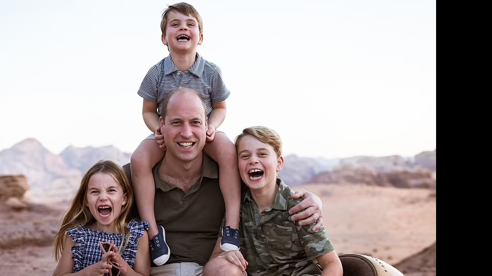 威廉趁父親節公開完美老竇照 迎40歲生日 小王子小公主超可愛