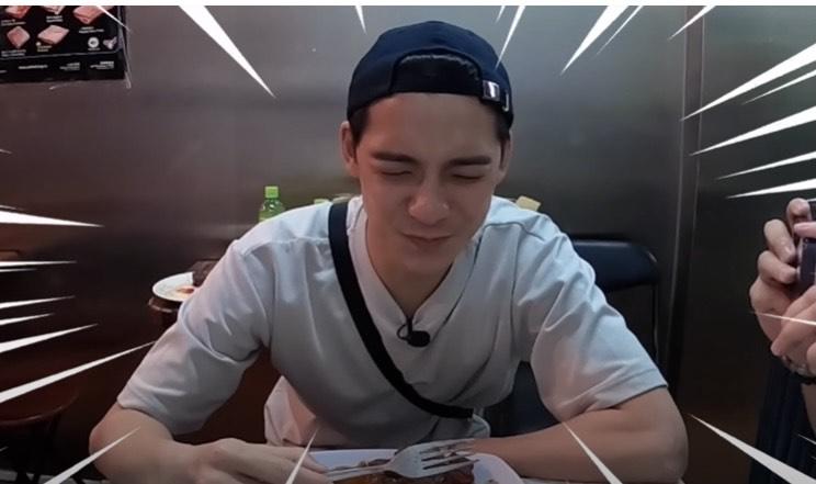 余德丞拍片劣評餐廳 ，老闆要求父親節前道歉。