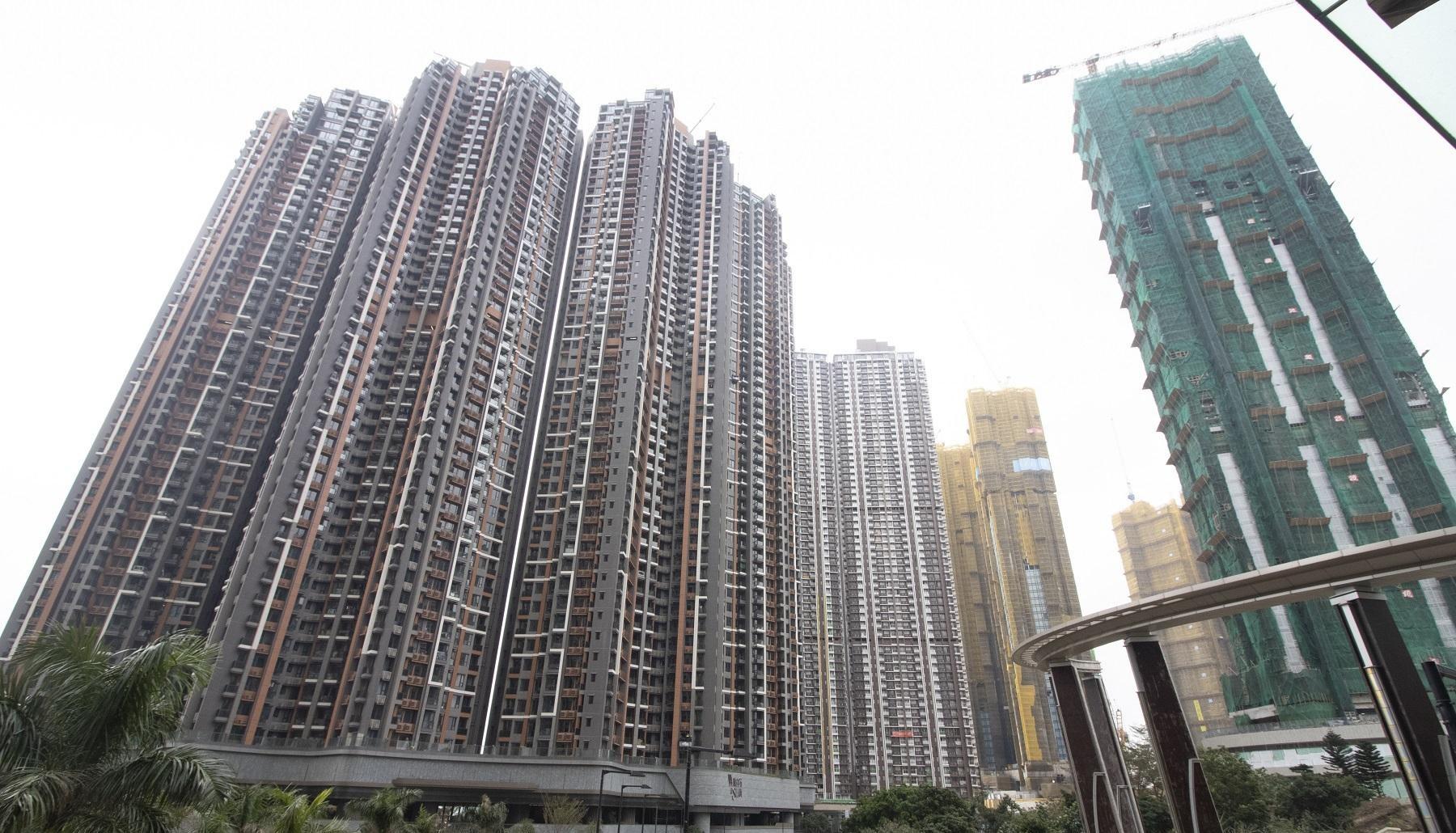 日出康城第4A期晉海7月份僅錄4宗成交，最新錄5A座高層B室成交，實用面積634方呎，三房間隔，成交價1,050萬元，屬低於市價成交。(資料圖片)