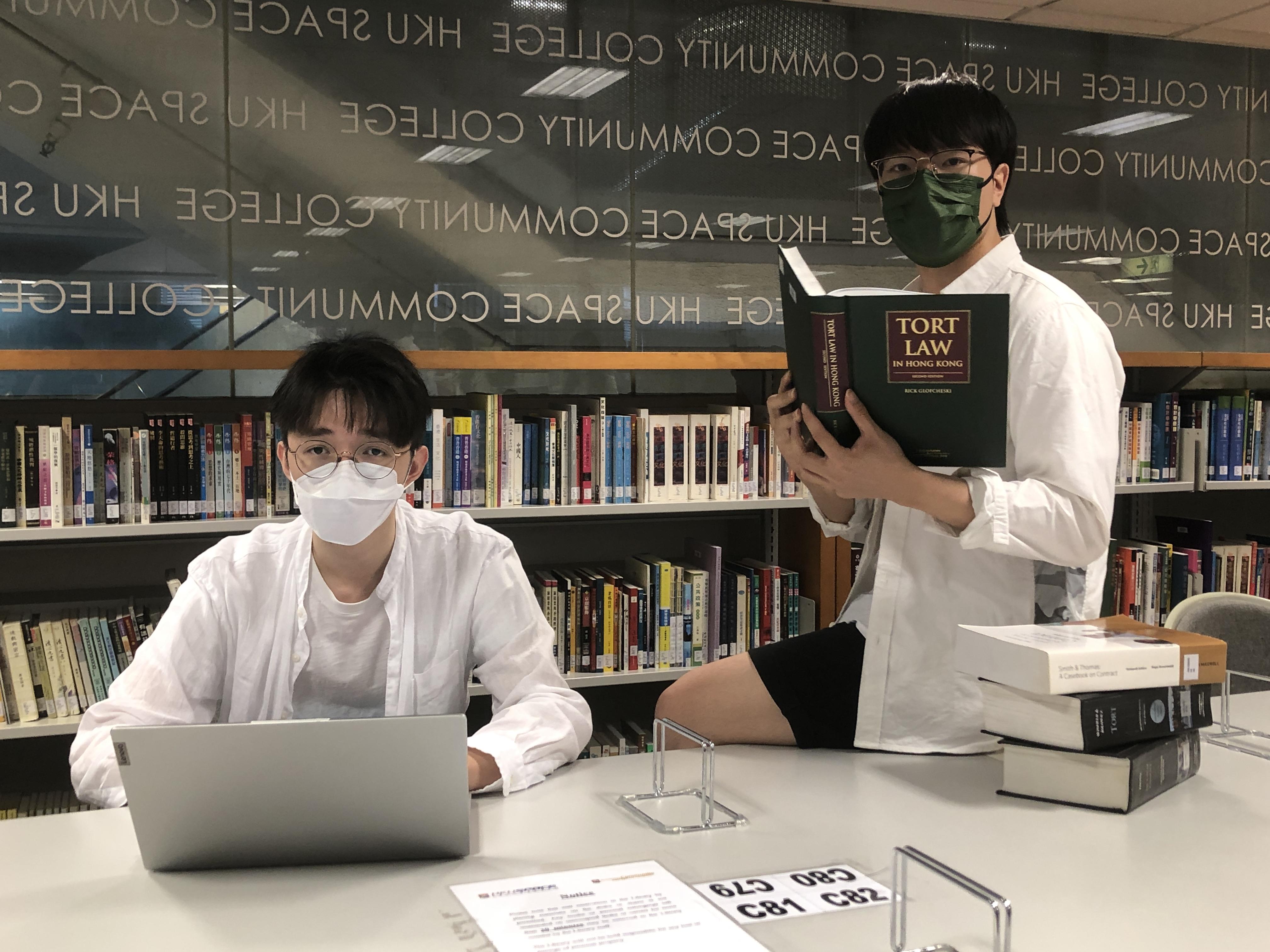 兩港大附屬學院副學士9月升讀大學向目標進發