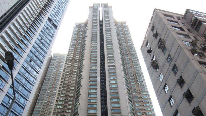 西半山名廈之一的雍景臺，新近獲用家斥資2,300萬元購入1座低層C室， 原業主帳面獲利僅20萬元，料平手離場。