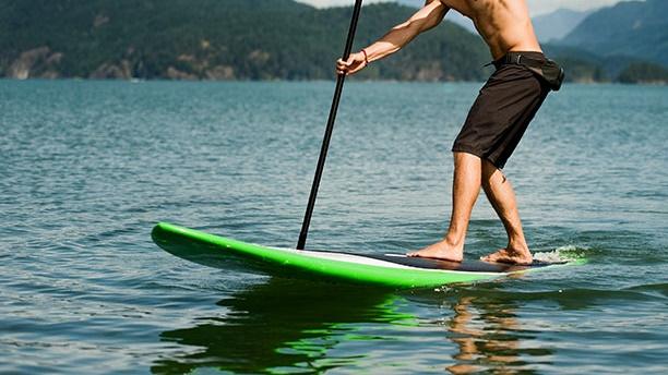 二級懲教助理石澳玩直立板失蹤，約8小時後遺體被尋回。(網上圖片)