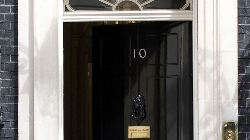 英保守黨料9月5日選出新黨魁，約翰遜拒表態支持任何人。(資料圖片)