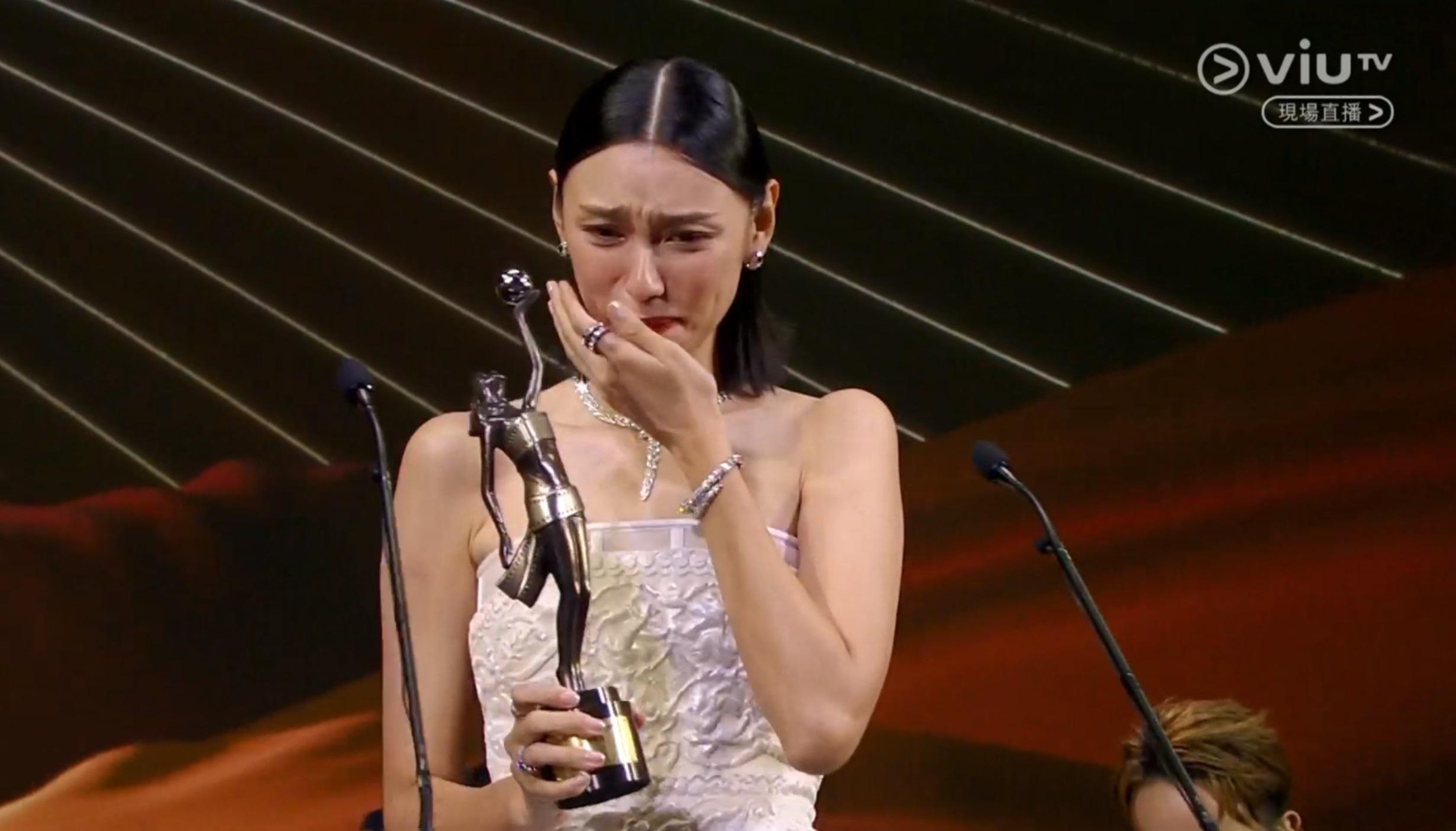 金像獎2022｜王丹妮勇奪最佳新演員 激動爆喊多謝梅姐