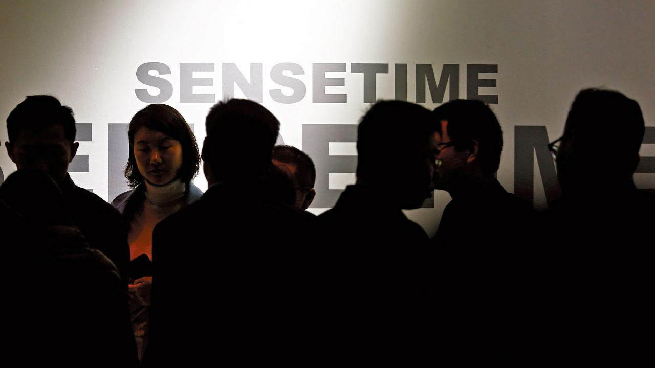 港股困二萬關 半新股自救 回購增逾倍 現托價效應