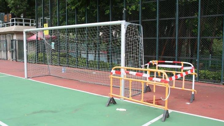 一名男子摩士公園暈倒昏迷送院不治