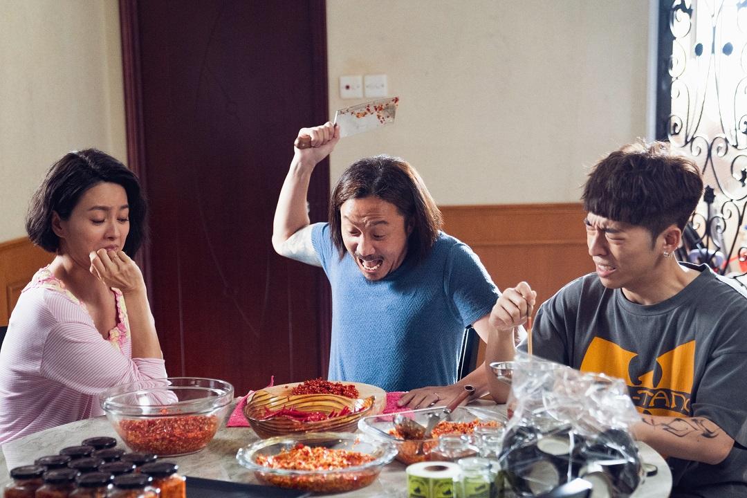 《闔家辣》回顧香港人是如何撐過來的