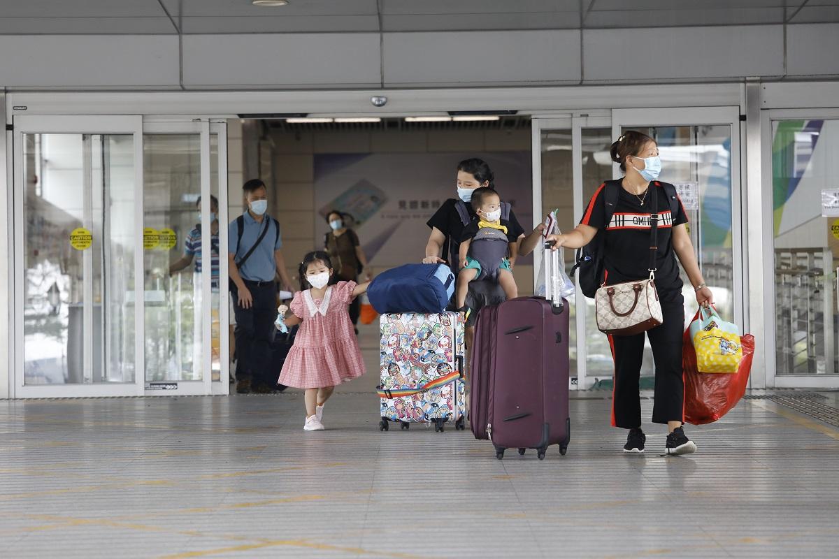 深圳灣管制站日後擬擴展至客運24小時通關。(資料圖片／林俊源攝)