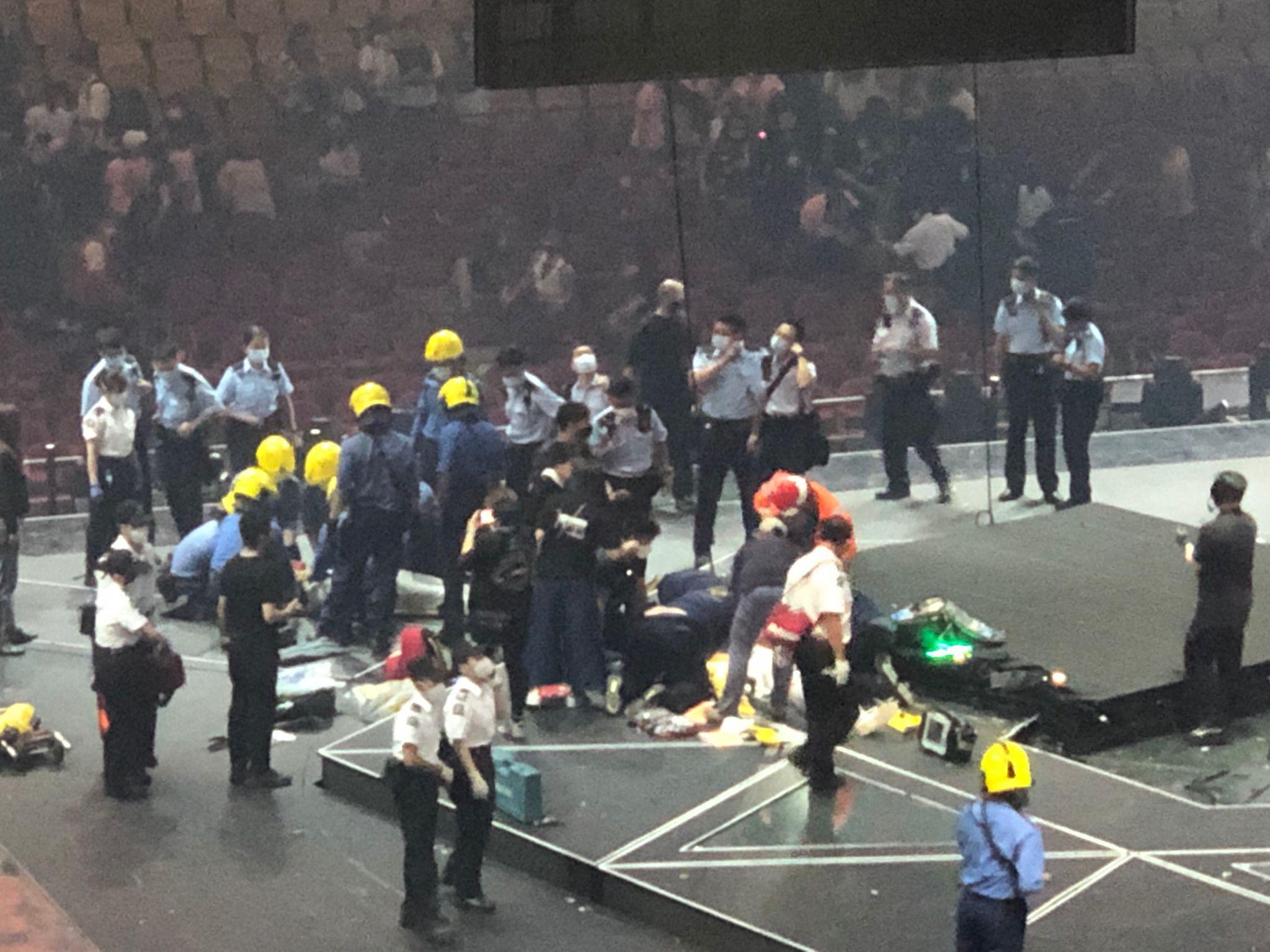 MIRROR, 紅館, 演唱會, 意外, 協興隆舞台工程有限公司, 菱藝廣告學製作有限公司