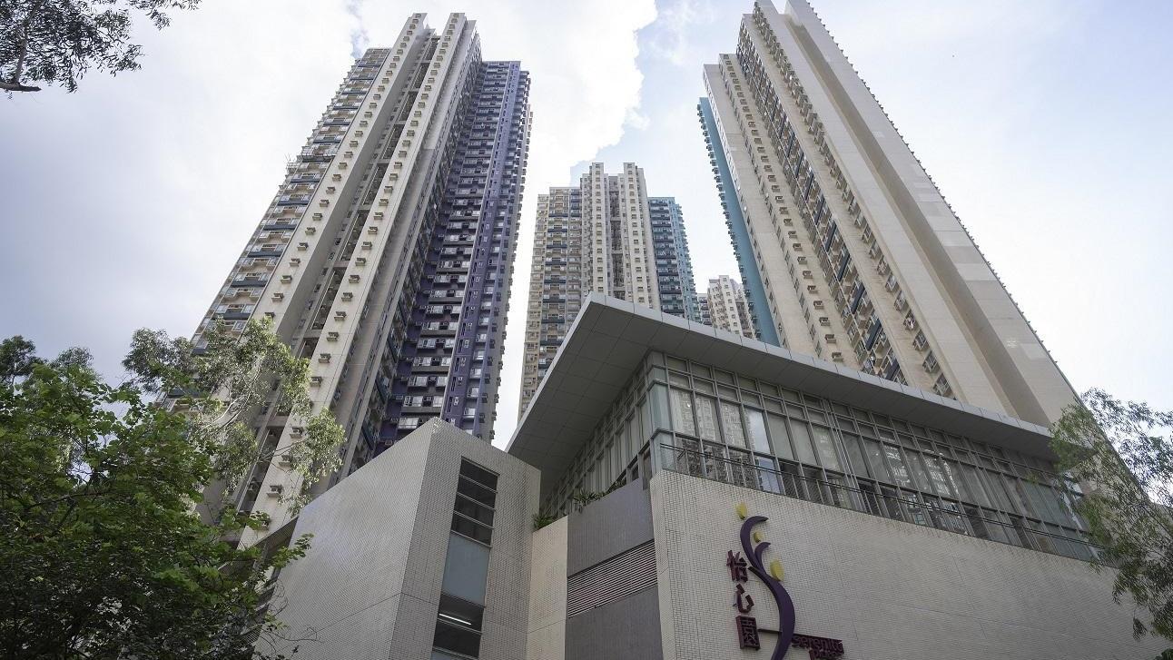 房協旗下私人屋苑怡心園1座低層齊傢電三房套戶，近日獲外區家庭以每月16,000元承租，租金較市價低約6%。