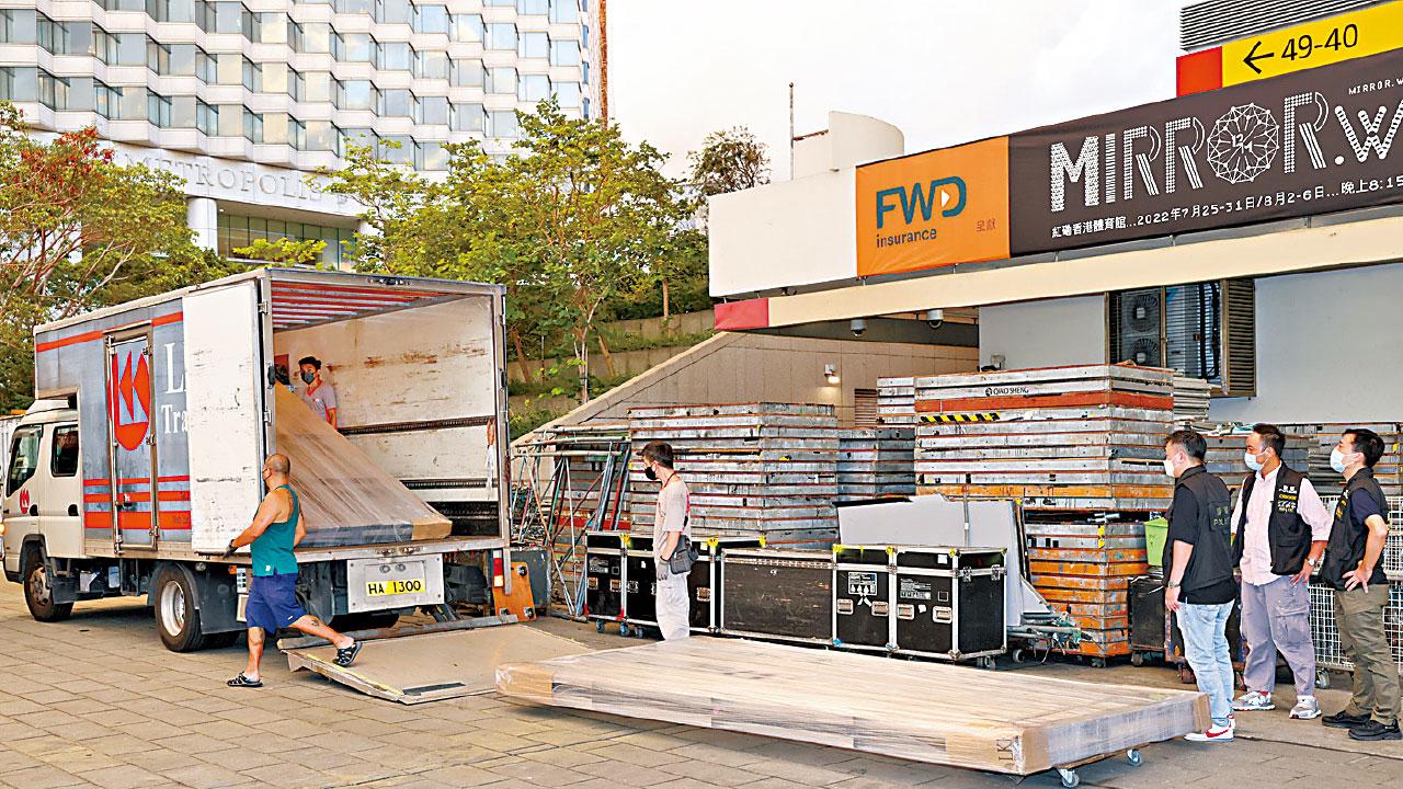 警方檢走螢幕支架斷螺絲 專家料短期完成調查