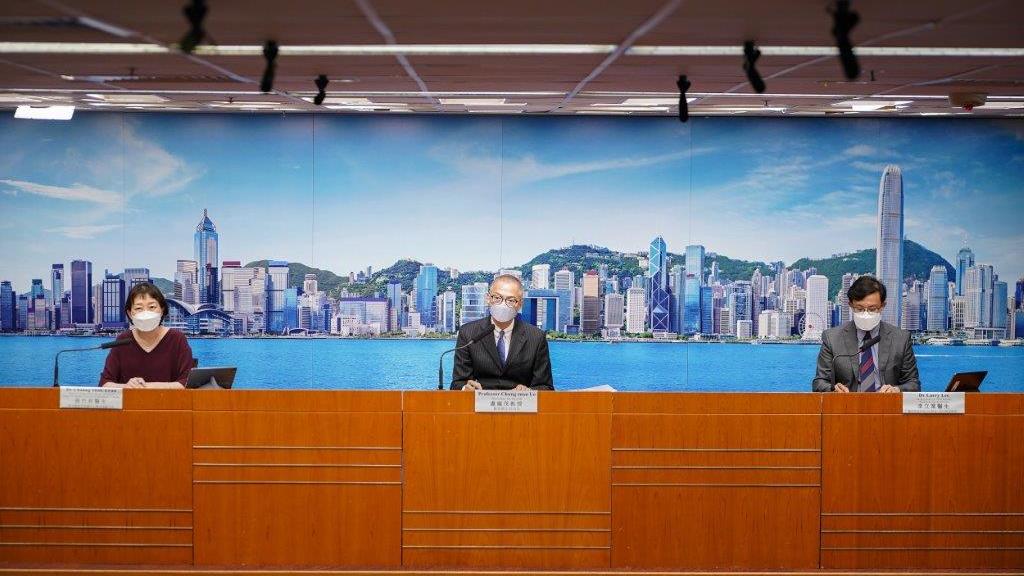 醫務衞生局長盧寵茂出席疫情記者會